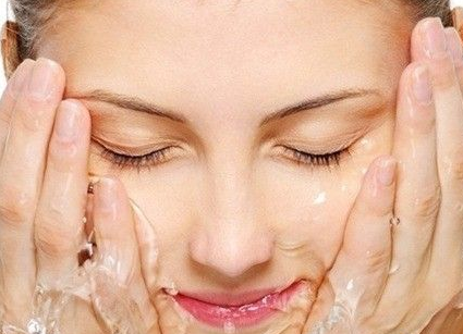 洗脸排毒法